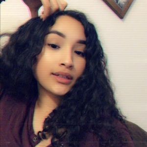 Meet your Posher, Clara